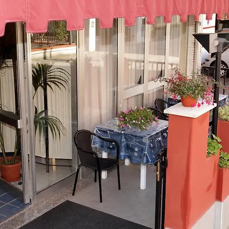 Saxon Rímini